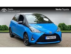 Blue Used 2018 Toyota Yaris Hybrid Hatchback | £13,297 (Fair price)
