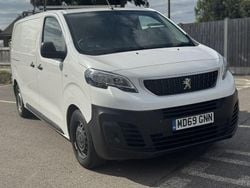White Used 2020 Peugeot Expert Van | £11,000 (Good price)