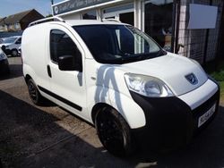 White Used 2014 Peugeot Bipper S MPV | £2,595 (Fair price)