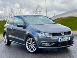 Grey Used 2015 VW Polo SEL Hatchback | £4,495 (Good price)