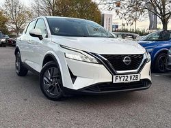 White Used 2022 Nissan Qashqai Acenta Premium SUV | £15,290 (Good price)