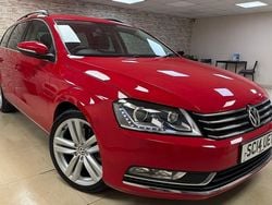 Red Used 2014 VW Passat Executive Estate | £5,495 (Good price)