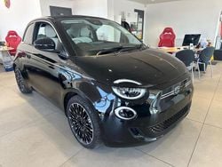 Black New 2025 Fiat 500e La Prima | £29,995
