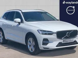 White Used 2022 Volvo XC60 Momentum SUV | £25,471 (Fair price)