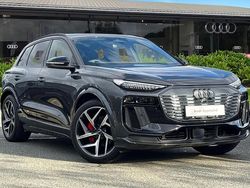 Grey Used 2024 Audi Q6 e-tron Advanced SUV | £51,400 (Super price)