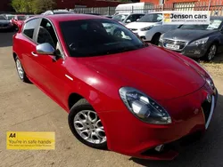 Red Used 2016 Alfa Romeo Giulietta Super Hatchback | £5,490 (Fair price)