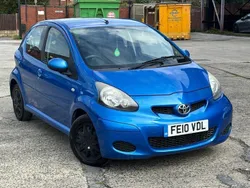 Blue Used 2010 Toyota Aygo Hatchback | £2,495 (Expensive)