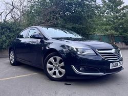 Black Used 2014 Vauxhall Insignia SRi Hatchback | £2,495 (Fair price)