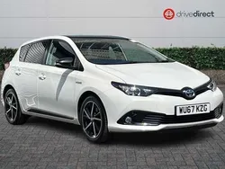 White Used 2017 Toyota Auris Hybrid Hatchback | £13,959 (A bit pricey)