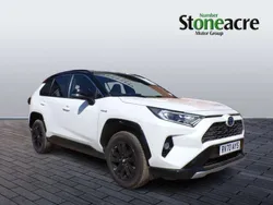White/black Used 2021 Toyota RAV4 Hybrid SUV | £23,495 (Good price)