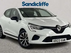 Colour Used 2022 Renault Clio V Evolution Hatchback | £14,762 (Fair price)