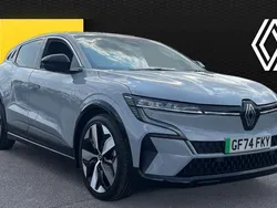 Grey Used 2024 Renault Mégane Komfort Hatchback | £23,977 (Fair price)