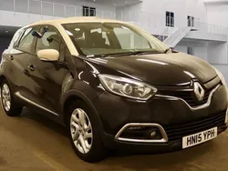 Black/cream Used 2015 Renault Captur Dynamique SUV | £4,750 (Good price)
