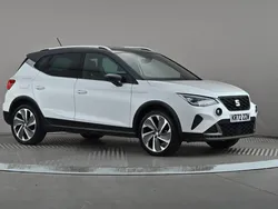 White Used 2023 Seat Arona FR SUV | £13,998 (Fair price)