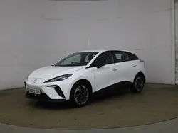 White Used 2023 MG MG4 EV SE Hatchback | £13,995