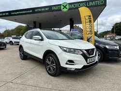 White Used 2018 Nissan Qashqai N-Connecta SUV | £8,995 (Fair price)