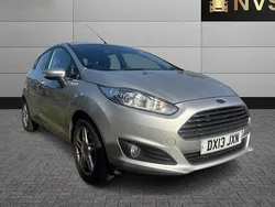 Red Used 2013 Ford Fiesta Titanium Hatchback | £3,495 (Fair price)