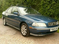 Used 1997 Volvo S40 Sedan | £675