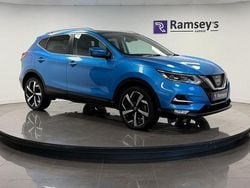 Blue Used 2017 Nissan Qashqai Tekna SUV | £11,997 (Good price)