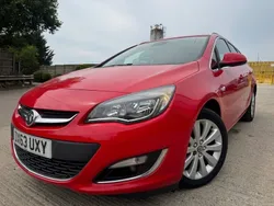 Red Used 2013 Vauxhall Astra Estate | £2,650 (Good price)