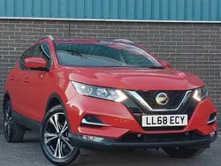 Red Used 2018 Nissan Qashqai N-Connecta SUV | £12,498 (Fair price)