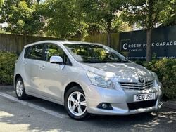 Silver Used 2010 Toyota Verso MPV | £5,000 (Expensive)