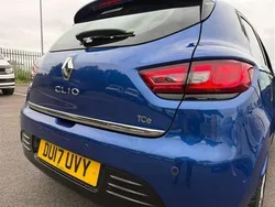 Blue Used 2017 Renault Clio IV Dynamique Hatchback | £7,200 (Fair price)