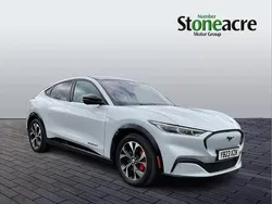 White Used 2023 Ford Mustang Mach-E Extended Range SUV | £28,995 (Fair price)