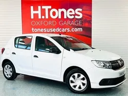 White Used 2018 Dacia Sandero Ambiance Hatchback | £5,295 (Fair price)