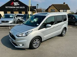 Metallic silver Used 2022 Ford Tourneo Connect Titanium MPV | £23,995