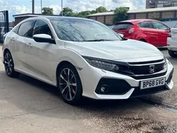 White Used 2018 Honda Civic EX Hatchback | £10,231 (A bit pricey)