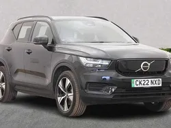 Used 2022 Volvo XC40 Core SUV | £24,599 (Fair price)