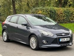 Grey Used 2014 Ford Focus Zetec Hatchback | £4,195 (Fair price)