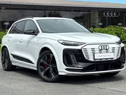 White Used 2025 Audi Q6 e-tron Performance SUV | £62,995 (Good price)