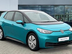 Makena turquoise premium metallic black Used 2022 VW ID.3 Pro Hatchback | £15,571 (Good price)