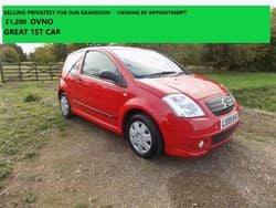 Red Used 2009 Citroën C2 VTR Sport Hatchback | £1,200 (Fair price)