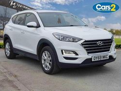 White Used 2019 Hyundai Tucson SE SUV | £11,750 (Good price)