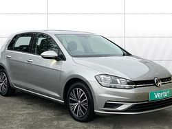 Used 2017 VW Golf VII SE Hatchback | £9,512 (Fair price)