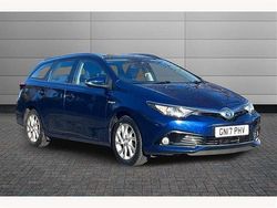 Used 2017 Toyota Auris Business Edition Estate | £10,395