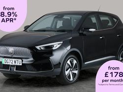 Black Used 2022 MG ZS SE Hatchback | £13,888 (Fair price)