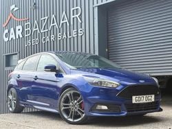Blue Used 2017 Ford Focus ST Hatchback | £8,491 (Good price)