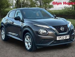Bronze Used 2022 Nissan Juke N-Connecta SUV | £14,768 (Fair price)