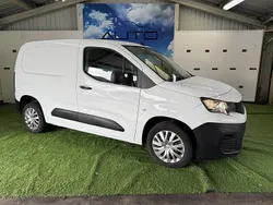 White Used 2019 Peugeot Partner MPV | £7,599 (Fair price)