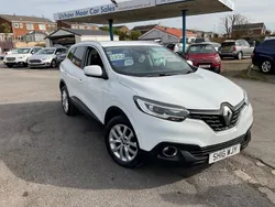 White Used 2016 Renault Kadjar Dynamique SUV | £5,995 (Fair price)