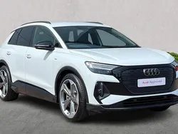 New 2026 Audi Q4 e-tron Black Edition SUV | £53,299 (Fair price)