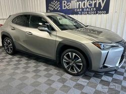 Used 2019 Lexus UX SUV | £15,950 (Fair price)