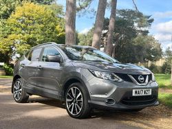 Grey Used 2017 Nissan Qashqai Tekna SUV | £7,495 (Fair price)