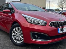 Red Used 2017 Kia Ceed Hatchback | £4,995 (Fair price)