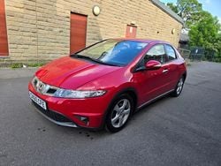 Red Used 2010 Honda Civic SE Hatchback | £1,999 (Good price)
