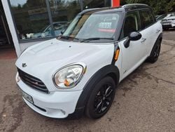 White Used 2010 Mini Cooper D Hatchback | £2,695 (Super price)